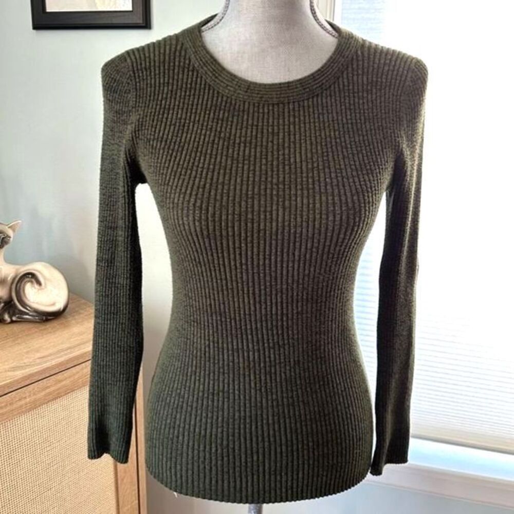 Hooked Up by I.O.T Scoop Neck Ribbed Long Sleeve Rib Knit Green Sweater size L
